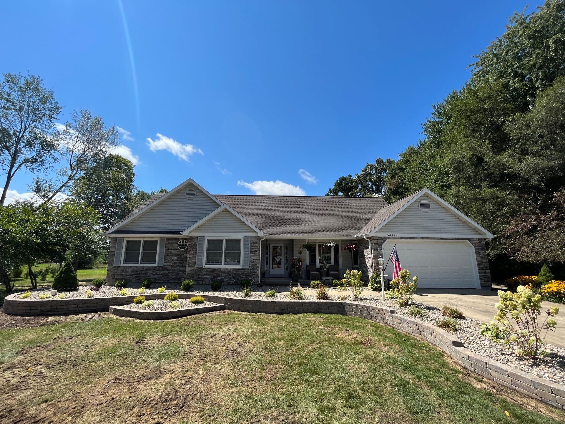 Gallery photos for Stunning Landscape Remodel in Osceola: Image #2