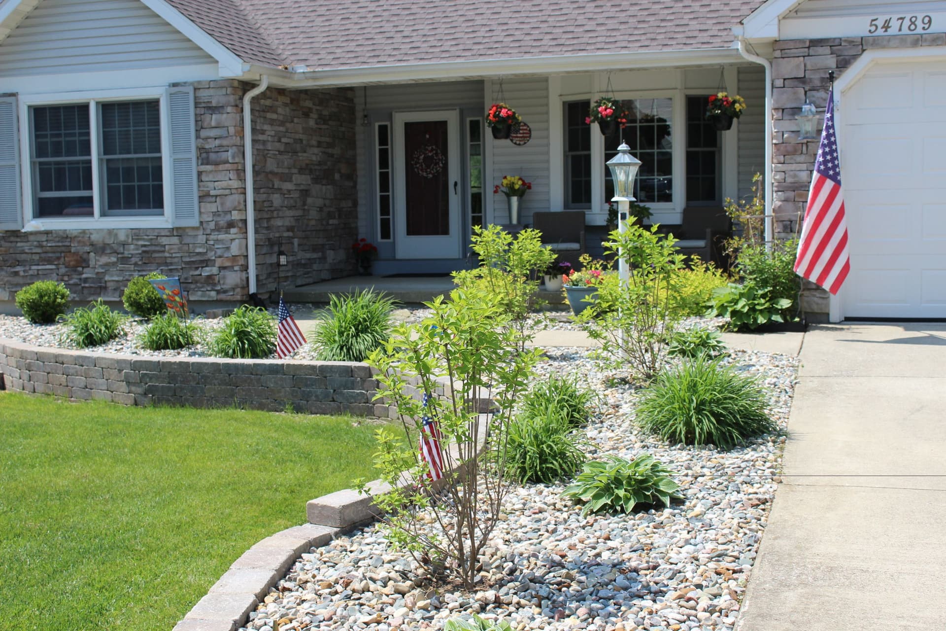 Gallery photos for Stunning Landscape Remodel in Osceola: Image #3
